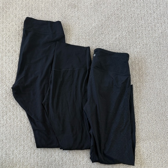 CRZ YOGA Pants - Women’s Black legging bundle. Size XL.